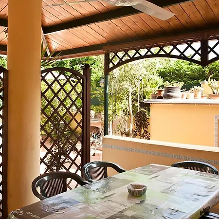 Dom wakacyjny Casa Con Giardino A M204